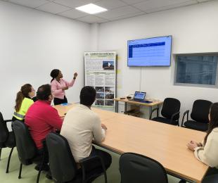 Presentación de resultados de Amosun Omolola en la Biorrefinería CLaMber
